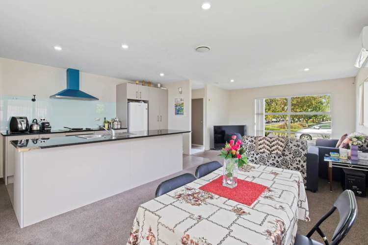 52 Popokatea Drive Takanini_7