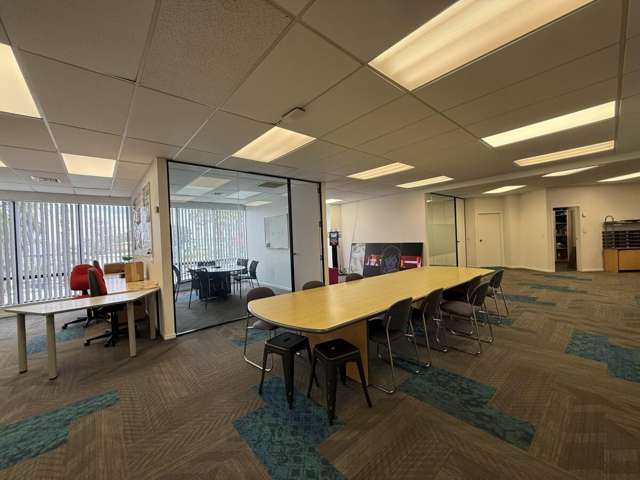 288 Te Atatu Road Te Atatu South_1