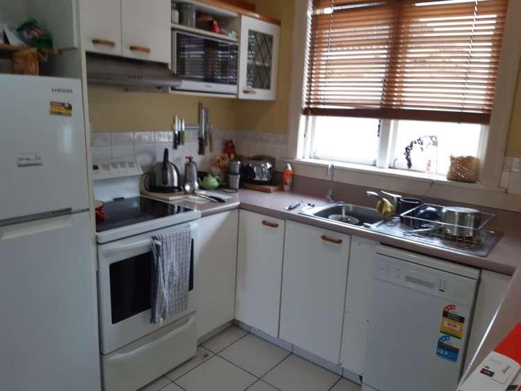 726 Ferry Road Woolston_8