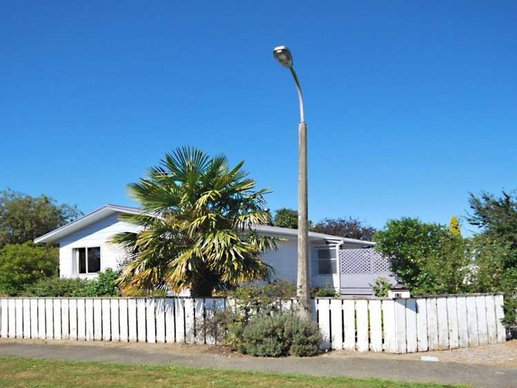 13 Tasman Crescent Carterton_11