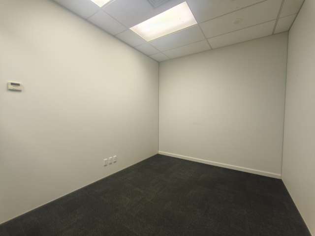 Part Ground Floor 2/159 Hurstmere Road Takapuna Industrial_4
