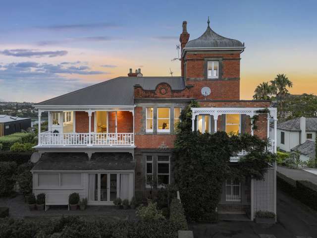 THE MAYOR'S RESIDENCE