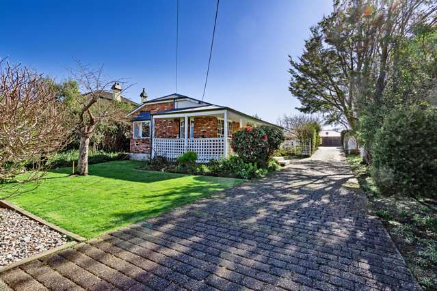 Beautiful home, appealing extras