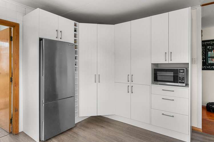 581 Lawrence Road Kaiwaka_6