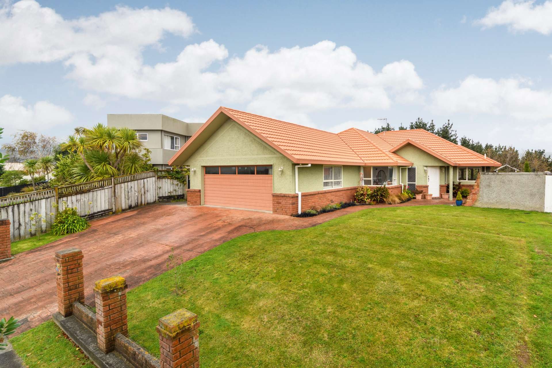 108 Pacific Drive Fitzherbert_0