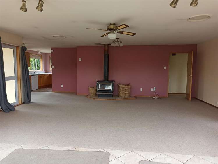 59 Lagoon Avenue Albert Town_2