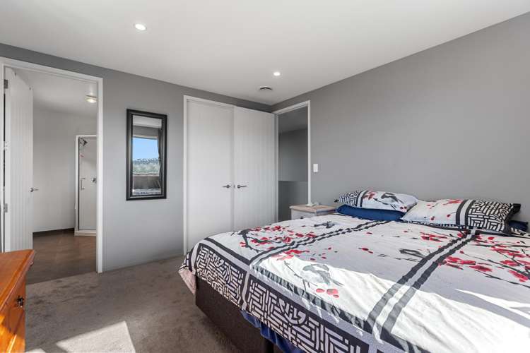 10 Elena Place Welcome Bay_11