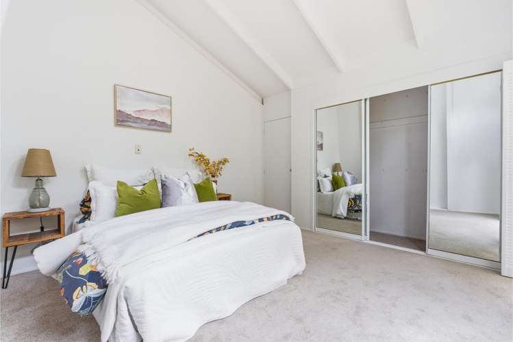 2/24 Wisteria Way Mairangi Bay_9