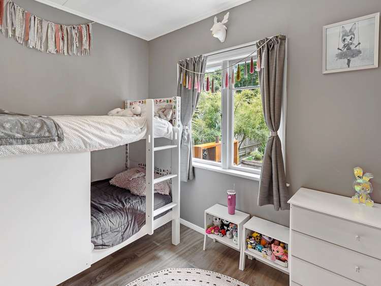 17 Argyle Avenue Levin_12