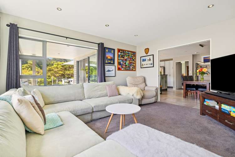 18 Crabb Fields Lane Riverhead_5