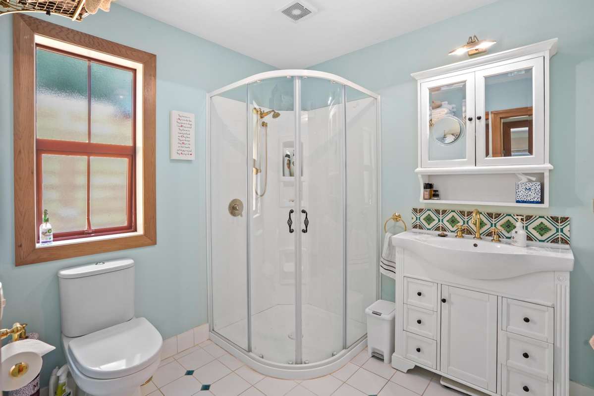 71A Chalet Crescent_3