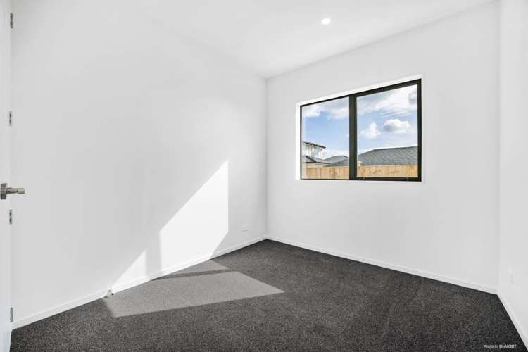 63 Drumbuoy Drive Flat Bush_10