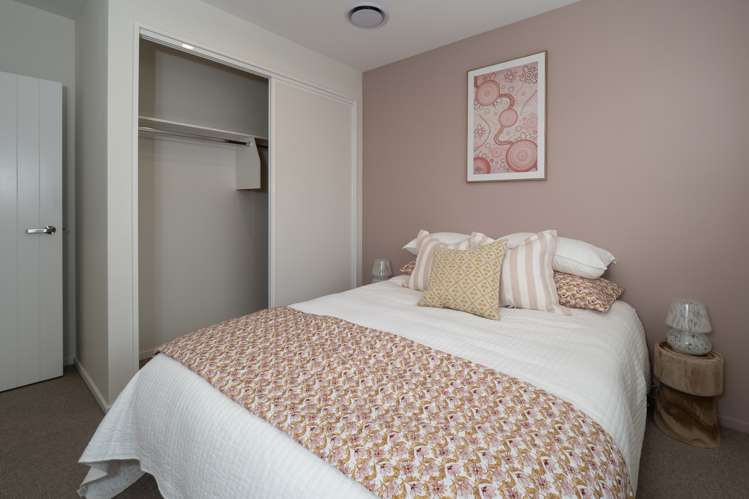 6 Strowan Avenue Elgin_23