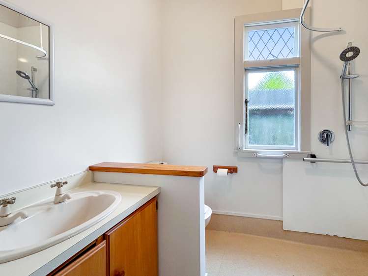 149 Commercial Street Takaka_14