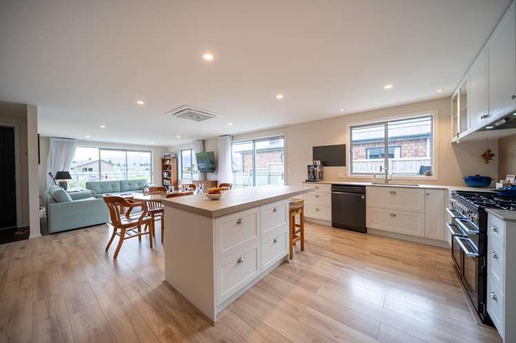 61 Orbell Crescent Te Anau_6