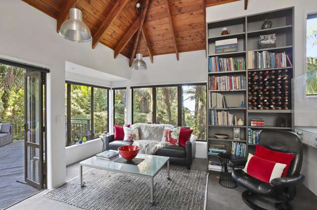 246 Scenic Drive Titirangi_3