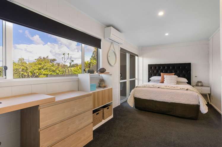 17 Governors Heights Whangamata_18