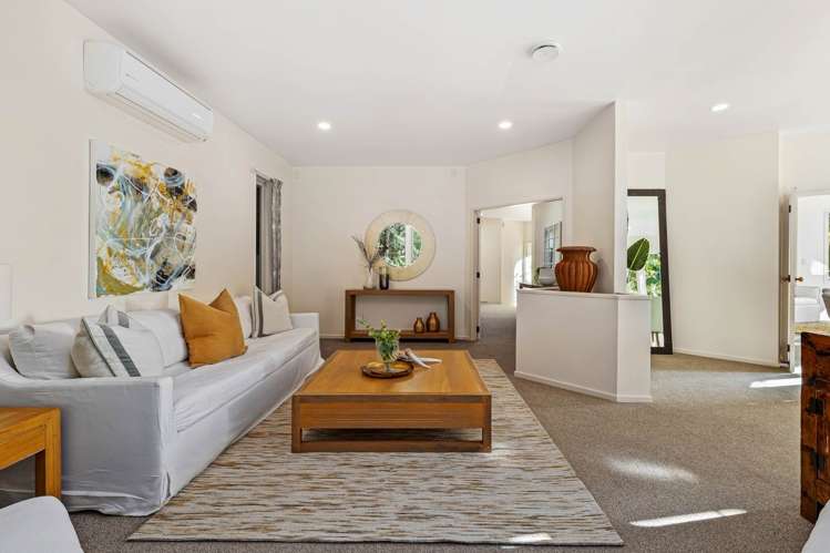 15a Odin Place Beach Haven_16