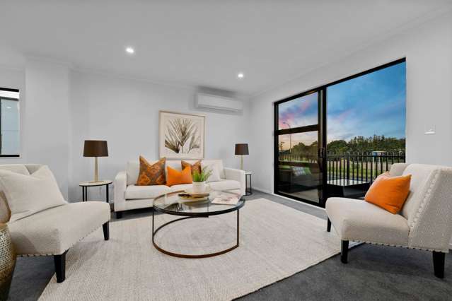 23 Henry Maxwell Way Flat Bush_2