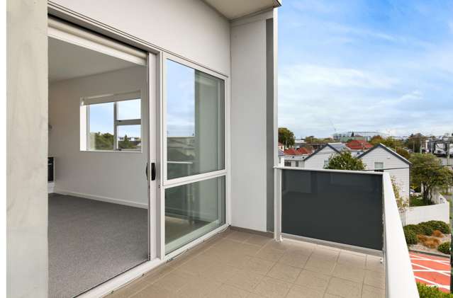 13/468 Cashel Street Linwood_4