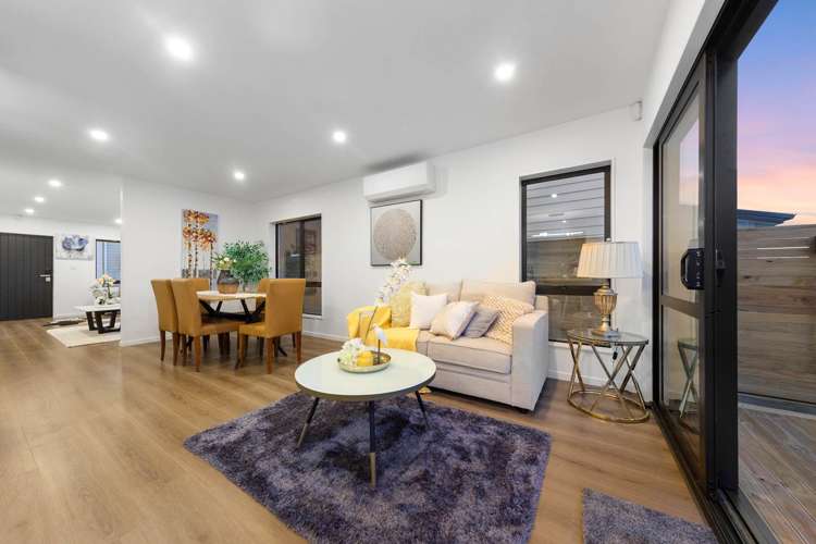 3 Seelie Court Flat Bush_7