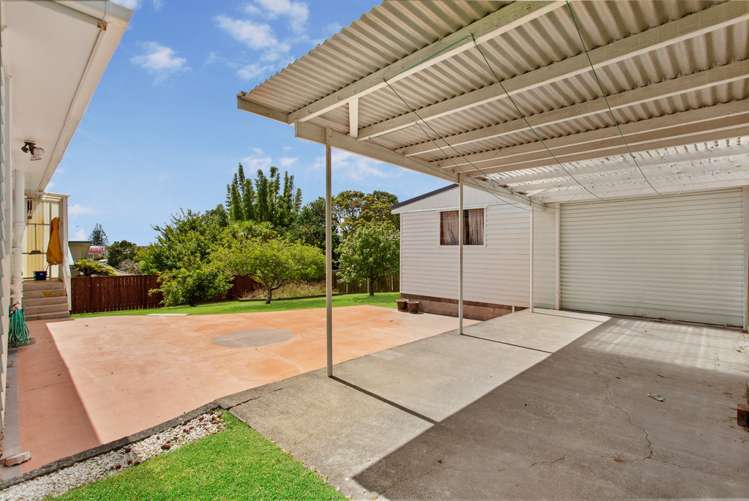 11 Milich Terrace Te Atatu South_13