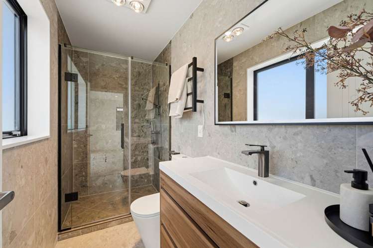 31 Ascent Street Flat Bush_24
