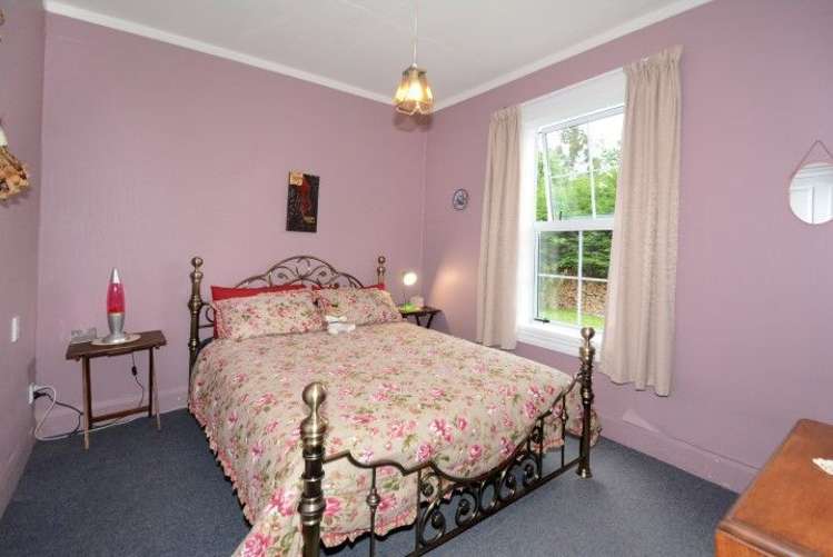 12 Berwick Road Outram_13