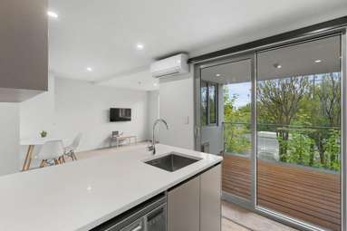 103/871 Colombo Street_2