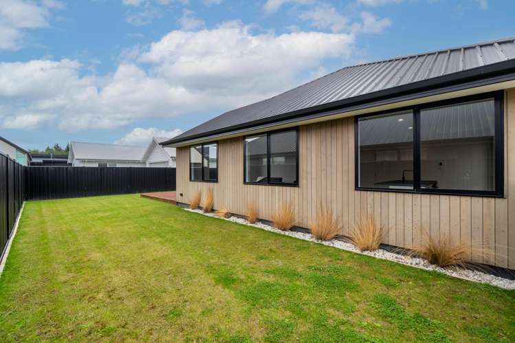 99 Hoffman Court Waikiwi_27