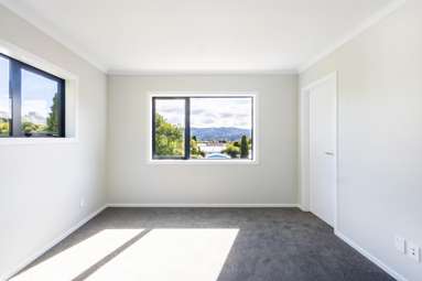 1-2 Helvetia Grove_4