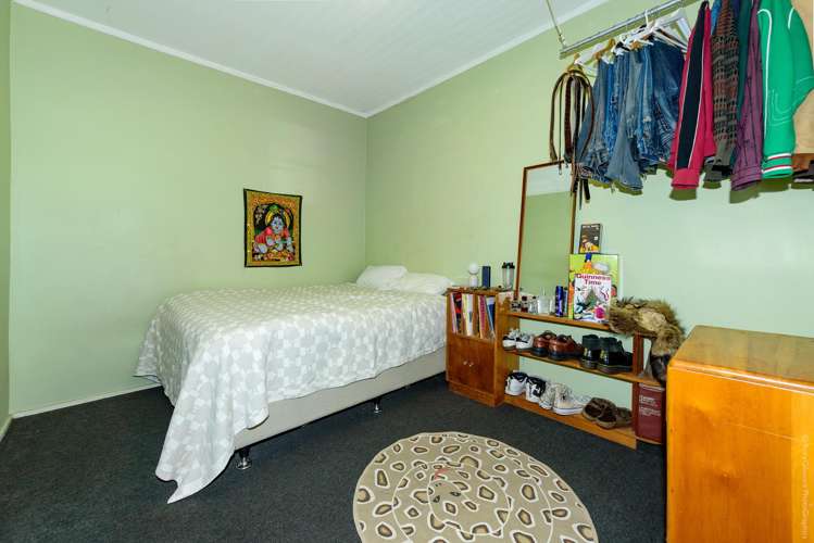 437 Ferry Road Woolston_11