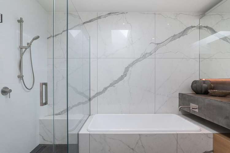 6 Gazelle Lane Redcliffs_25