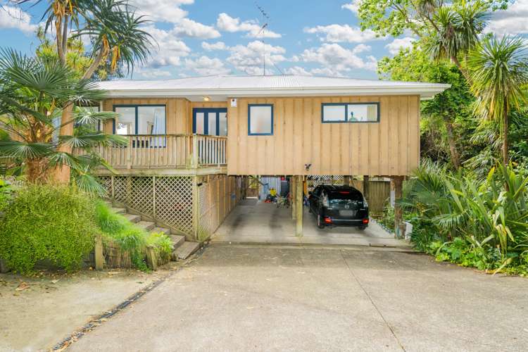 139 Ocean View Road Oneroa_22