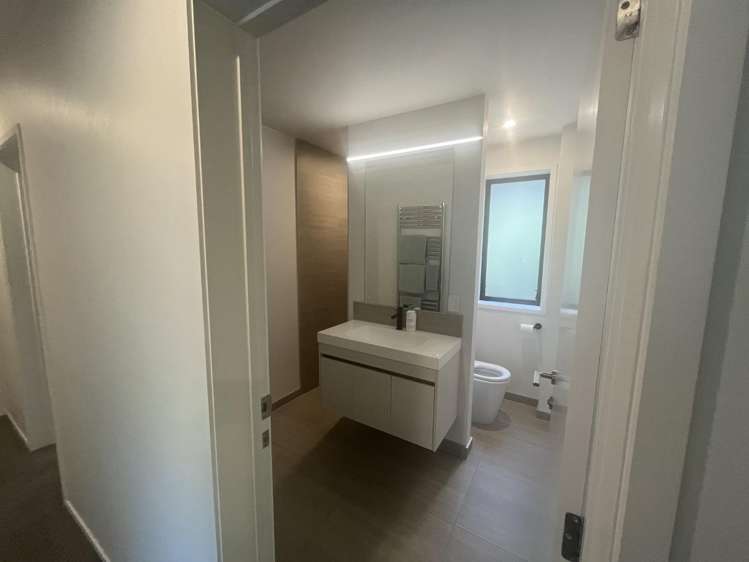 42 Gilbert Street New Plymouth Central_22