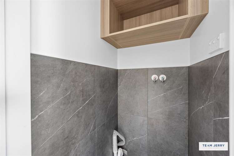 2/4 Ranier Street Ellerslie_35