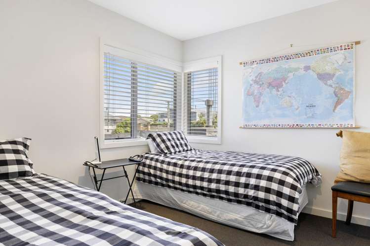 1/12 Sunset Street Hilltop_17