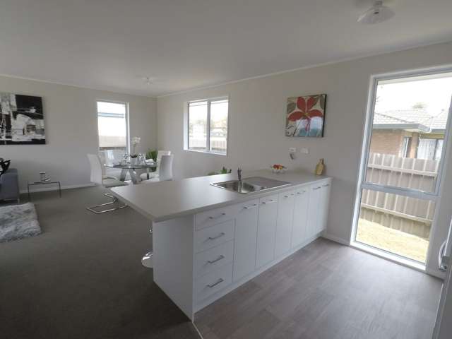 16a Belinda Avenue Flat Bush_3