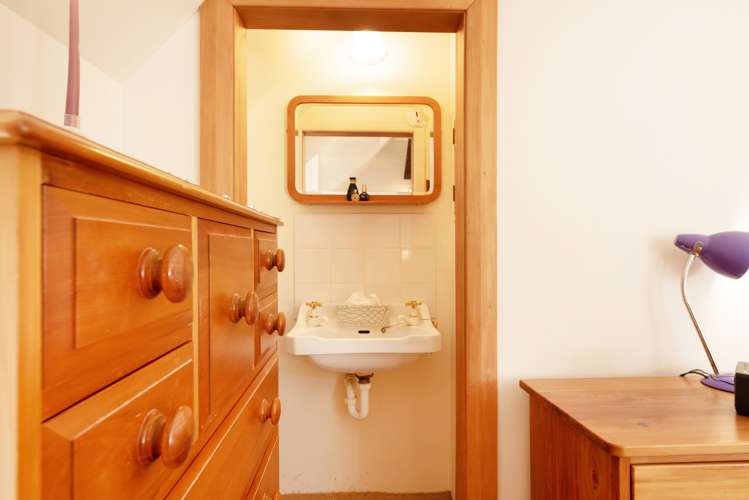 10 Henderson Street Karori_24