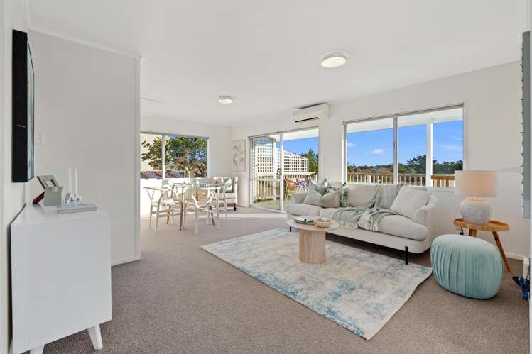 31 Shakespear Road Army Bay_10