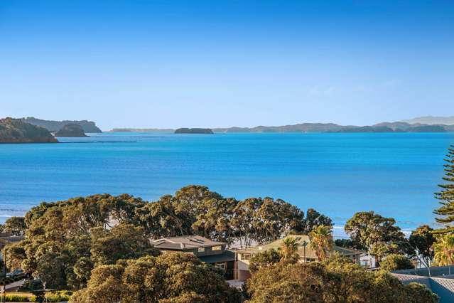 Sunny Apartment with Ocean Views for Sale Orewa