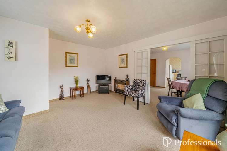 12A Korau Grove Stokes Valley_9
