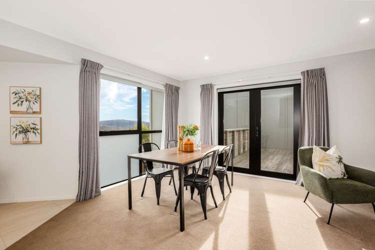 30 Red Beech Avenue Woodridge_6