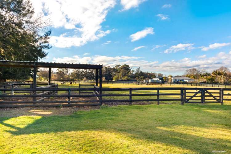 332 Waitakere Road Taupaki_5