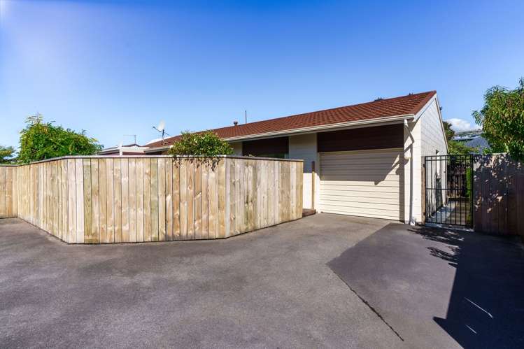 2/30 Celia Street Redcliffs_17