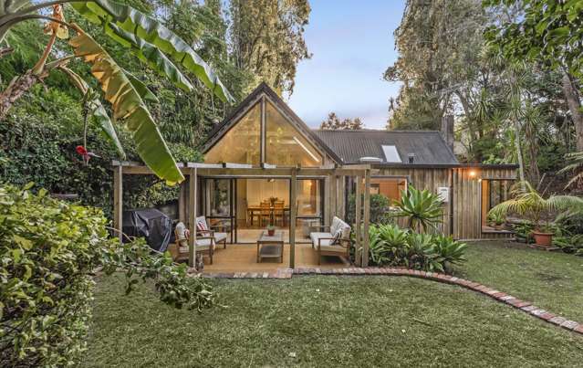 St Heliers do-up with huge potential