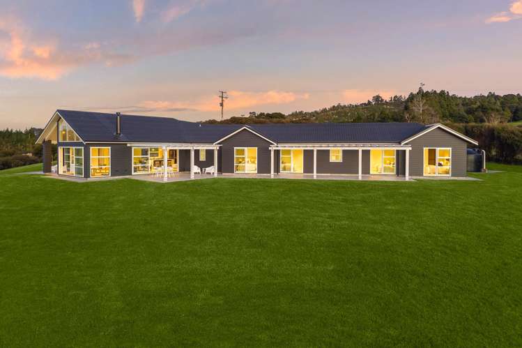99 Mokoroa Valley Road Waitakere_24