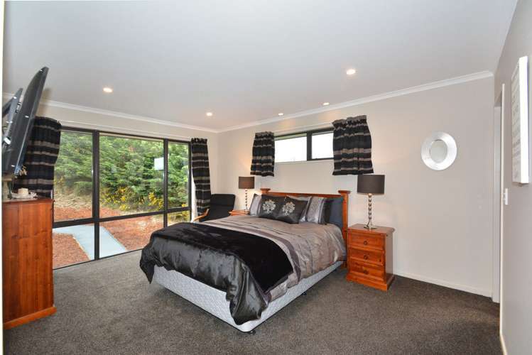 11 Thomson Street Green Island_10