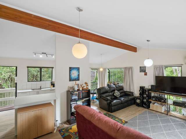 2/30 Anne McLean Drive Glenfield_4