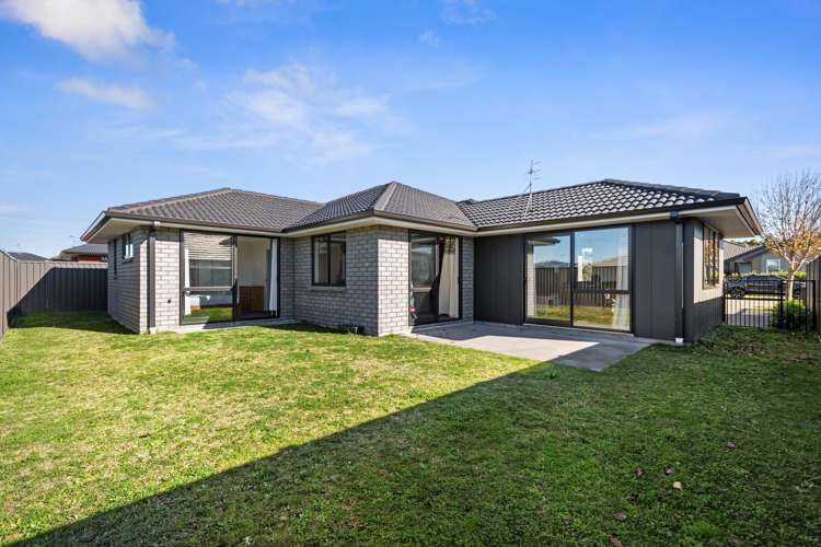 49 Te Ranga Memorial Drive Pyes Pa_1